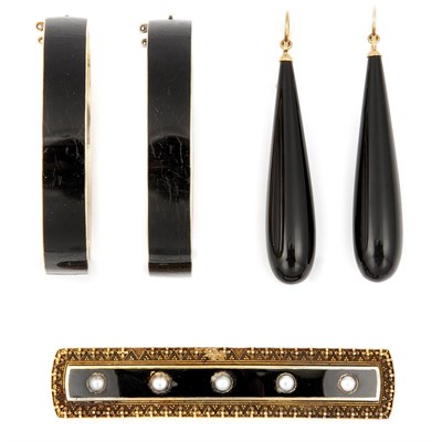 Lot 878 - Group of Antique Gold, Black Enamel and Black Onyx Jewelry, Cultured Pearl and Diamond Segments and Costume Jewelry