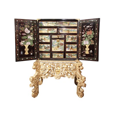 Lot 264 - Chinese Export Coromandel Lacquer Cabinet on...