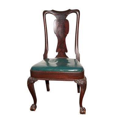 Lot 117 - Set of Eight Queen Anne Style Mahogany Dining...