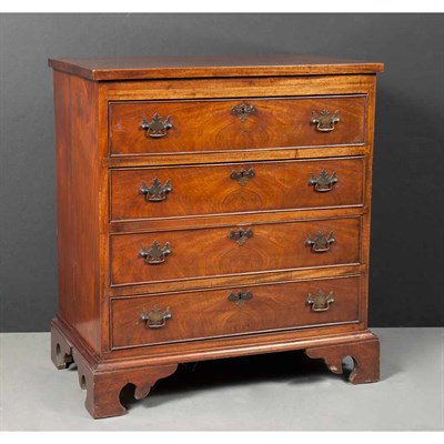 Lot 118 - George III Style Mahogany Chest of Drawers The...