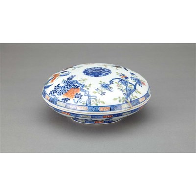 Lot 559 - Chinese Famille Rose Porcelain Box Possibly...