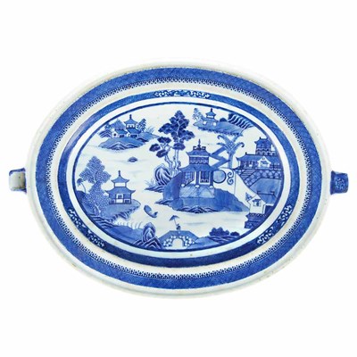 Lot 350 - Chinese Export Nanking Blue and White...