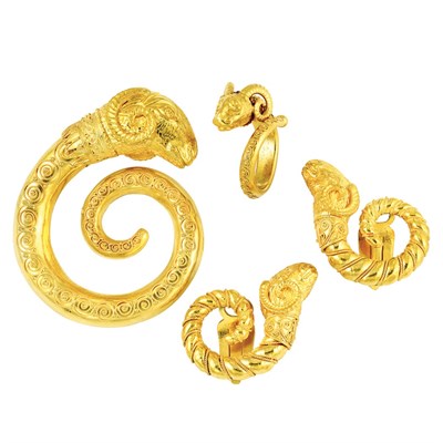 Lot 258 - Group of Gold Ram's Head Jewelry