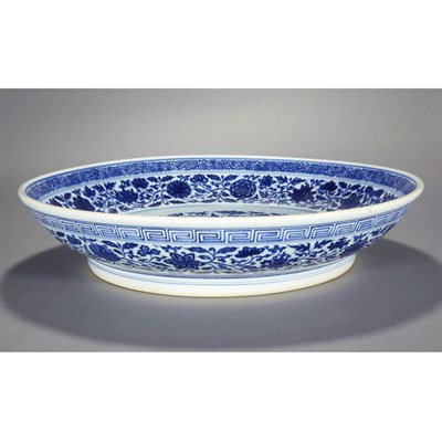 Lot 71 - Chinese Ming Style Blue and White Glazed...