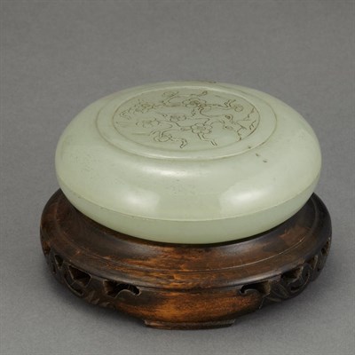 Lot 99 - Chinese Celadon Jade Covered Box Late...
