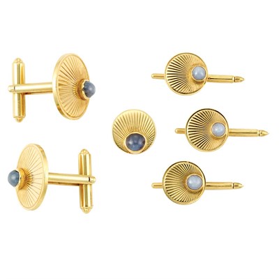 Lot 187 - Gold and Gray Star Sapphire Dress Set