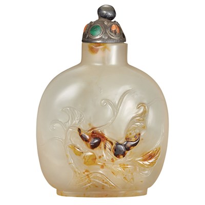 Lot 59 - Chinese Carved Shadow Agate Snuff Bottle...