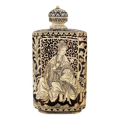 Lot 7 - Chinese Black Pigment Painted Ivory Snuff...