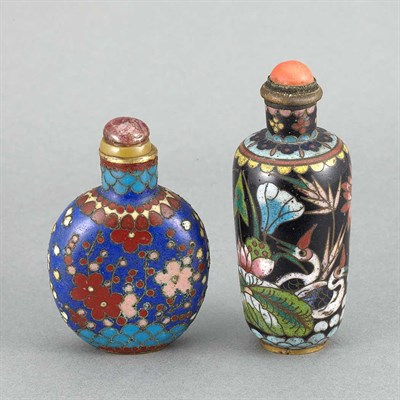 Lot 257 - Two Chinese Cloisonne Snuff Bottles Early 20th...