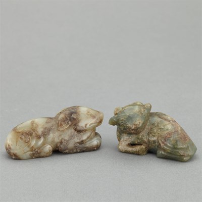 Lot 172 - Two Chinese Jade Animals 18th/19th Century...