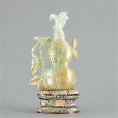 Lot 216 - Chinese Jadeite Snuff Bottle Early 20th...
