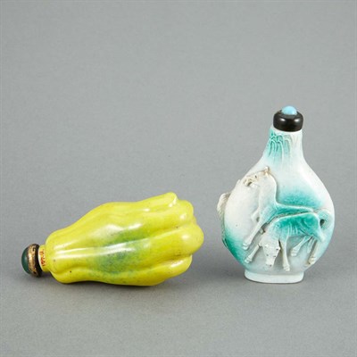 Lot 35 - Two Chinese Porcelain Snuff Bottles Late 19th...