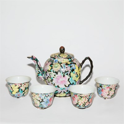 Lot 560 - Chinese Famille Rose Porcelain Teapot and Four...