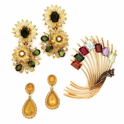 Lot 634 - Group of Gold and Gem-Set Jewelry