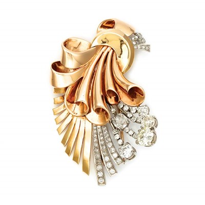 Lot 221 - Gold, Platinum and Diamond Ribbon Clip-Brooch