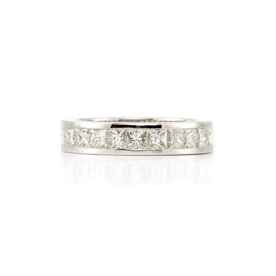 Lot 782 - White Gold and Diamond Band Ring