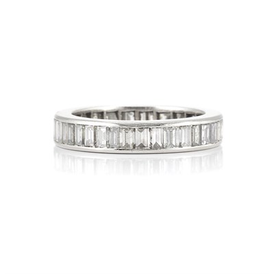 Lot 518 - Platinum and Diamond Band Ring