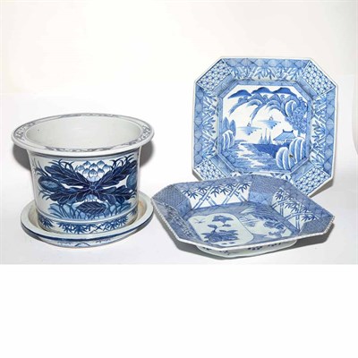 Lot 192 - Two Chinese Export Blue and White Porcelain...