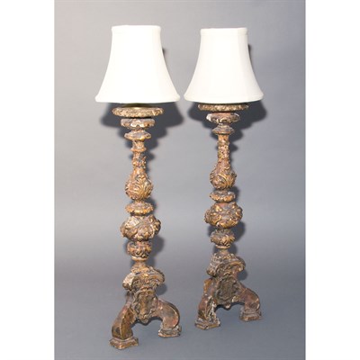 Lot 253 - Pair of Italian Rococo Painted and Parcel Gilt...
