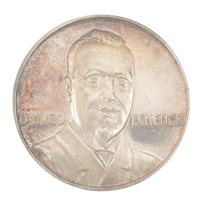 Lot 86A - Zeppelin Silver Medal 1924 LZ 126 flight medal...