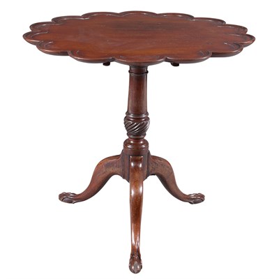 Lot 249 - George II Mahogany Supper Table The scalloped...