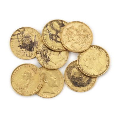 Lot 106 - Australia, Group of Sovereigns Lot of eight...