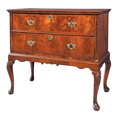 Lot 190 - George II Walnut Chest Mid 18th century The...