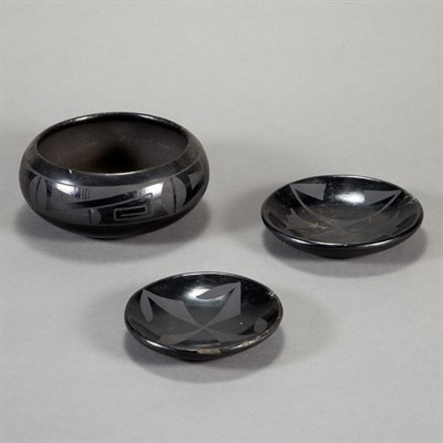 Lot 380 - Three San Ildefonso Polished and Matte...