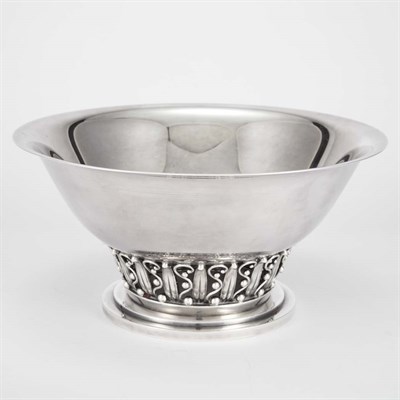Lot 332 - Evald Nielsen Sterling Silver Center Bowl The...