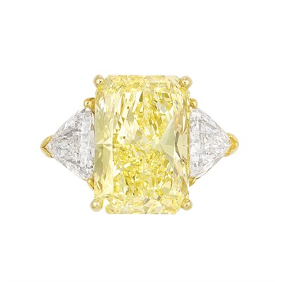 Lot 656 - Gold, Fancy Intense Yellow Diamond and Diamond Ring