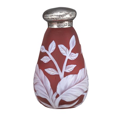 Lot 626 - Thomas Webb & Sons Acid Etched Old Ivory Glass...