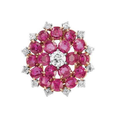 Lot 594 - Gold, Palladium, Diamond and Ruby Ring