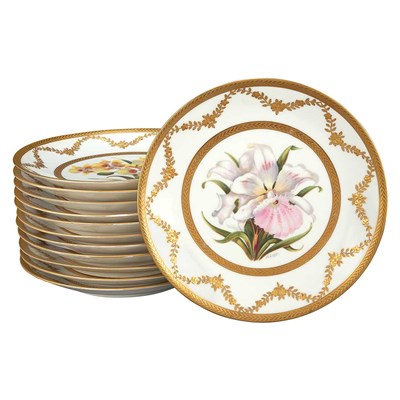 Lot 173 - Set of Twelve Charles Ahrenfeldt Limoges Gilt...