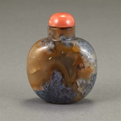 Lot 148 - Chinese Moss Agate Snuff Bottle 19th Century...