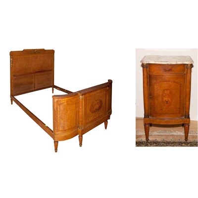 Lot 317 - Louis XVI Style Gilt-Metal Mounted Marquetry...