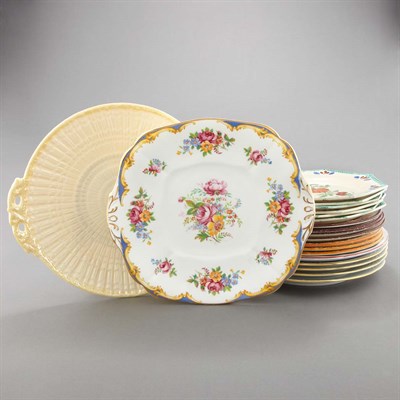 Lot 219 - Group of Porcelain and Pottery Dishes...