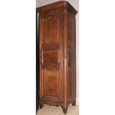 Lot 260 - French Provincial Walnut Bonnetiere 19th...