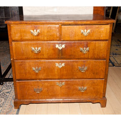 Lot 257 - George II Line Inlaid Walnut Chest of Drawers...