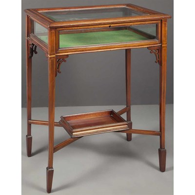 Lot 422 - George III Style Satinwood Inlaid Mahogany...