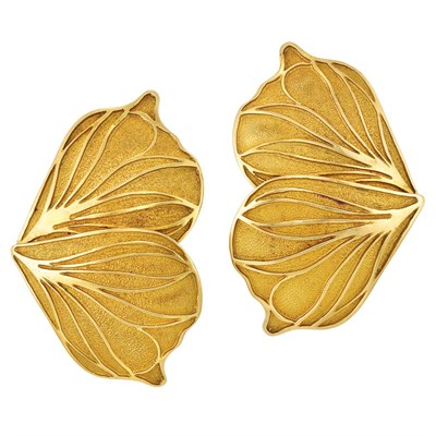 Lot 516 - Pair of Gold Lily Pad Earclips, Ilias Lalaounis