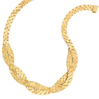 Lot 453 - Retro Woven Gold Necklace