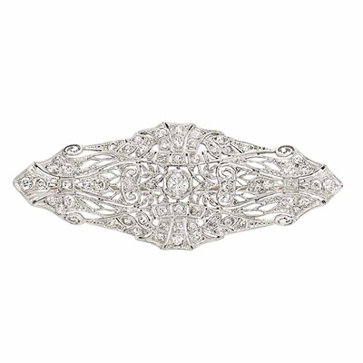 Lot 261 - Platinum and Diamond Brooch