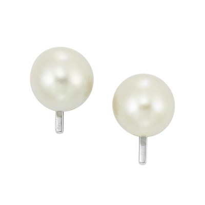 Lot 894 - Pair of Cultured Pearl Earclips