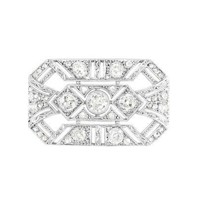 Lot 104 - Art Deco Platinum and Diamond Brooch