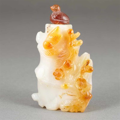 Lot 206 - Chinese Agate Snuff Bottle 19th/20th Century...