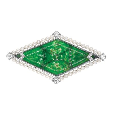 Lot 598 - Art Deco Platinum, Carved Jade, Seed Pearl and Diamond Brooch, Yard