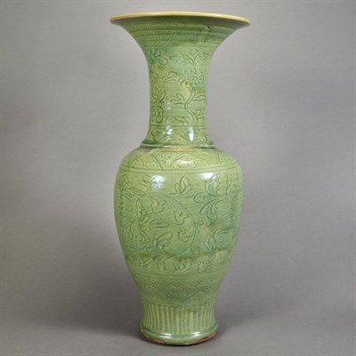 Lot 275 - Chinese Longquan Celadon Vase Yuan/Ming...