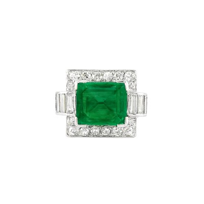 Lot 110 - Platinum, Emerald and Diamond Ring