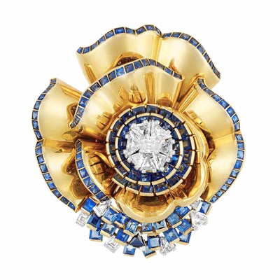 Lot 454 - Retro Gold, Platinum, Diamond and Sapphire Flower Clip, France