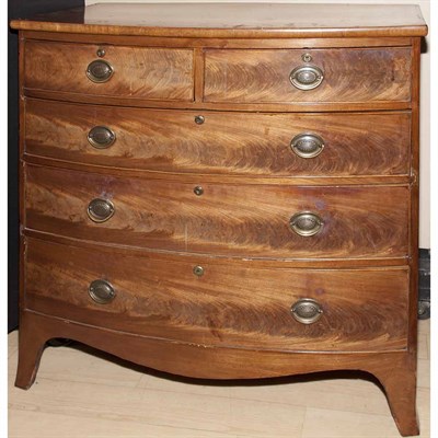 Lot 339 - George III Mahogany Bow Front Chest of Drawers...